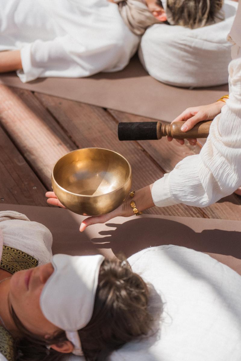 Bol tibétain joué lors d’une séance de relaxation