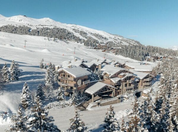 K2 altitude Courchevel exterior