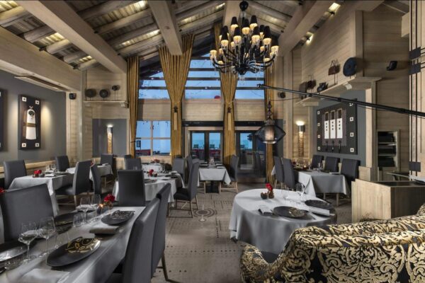 K2 interior altitude Courchevel